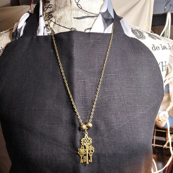 347 jeaniemade Antique Brass 3 Keys Necklace - Picture 1 of 2